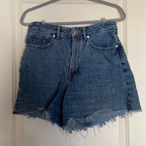 Everlane A-Line Denim Short, size 26